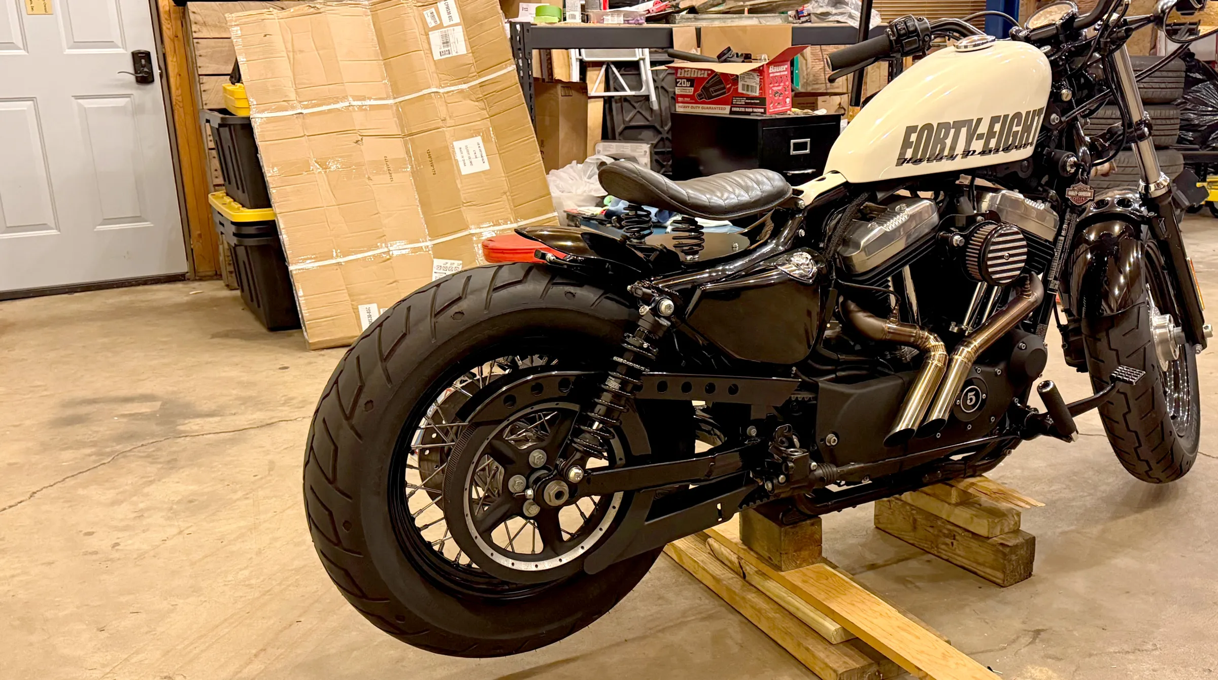 A photo of the fender chop on the Harley-Davidson Sportster Forty-Eight